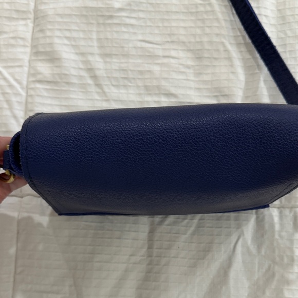 Portland Leather Cobalt Mini Metro Crossbody Bag - Picture 8 of 11